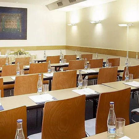 Szálloda Comfort 4*